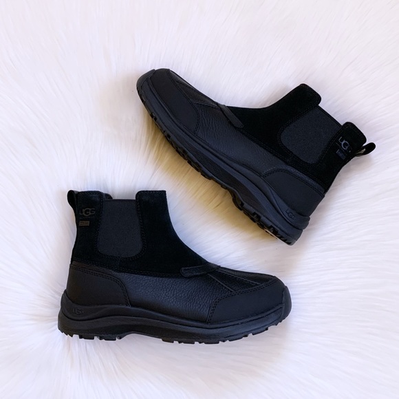 ugg women's adirondack iii chelsea leather